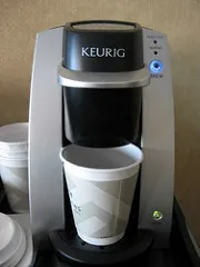 single cup coffee brewer for office