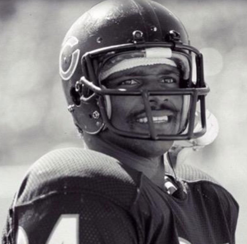 The Life and Career of Walter Payton: A Story of Perseverance