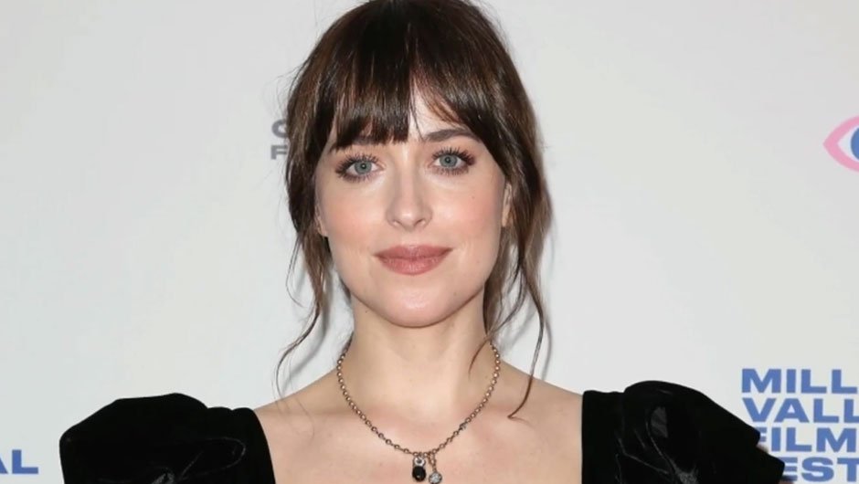 Dakota Johnson Net Worth, Early Life, and Real Estate