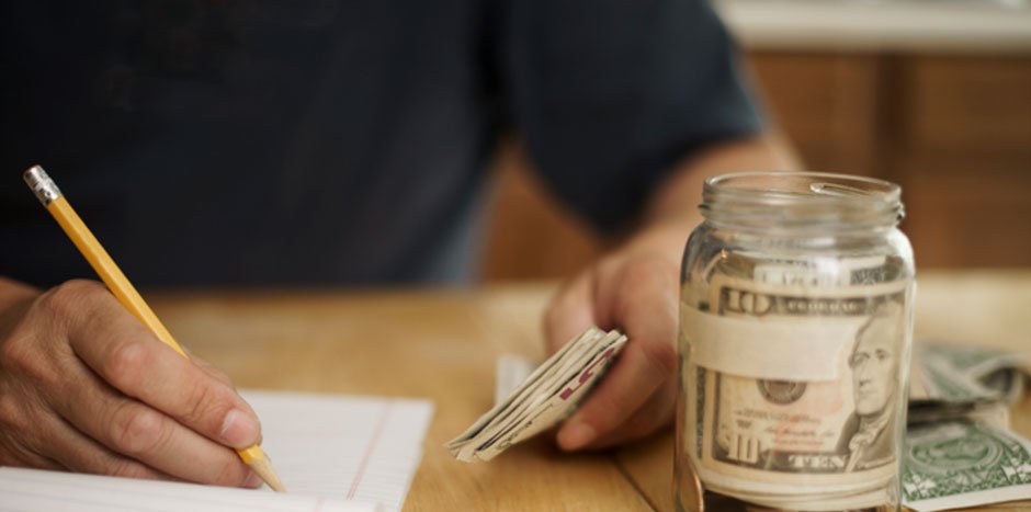 Small Business, Big Savings: Financial Tips to Maximize Your Earnings