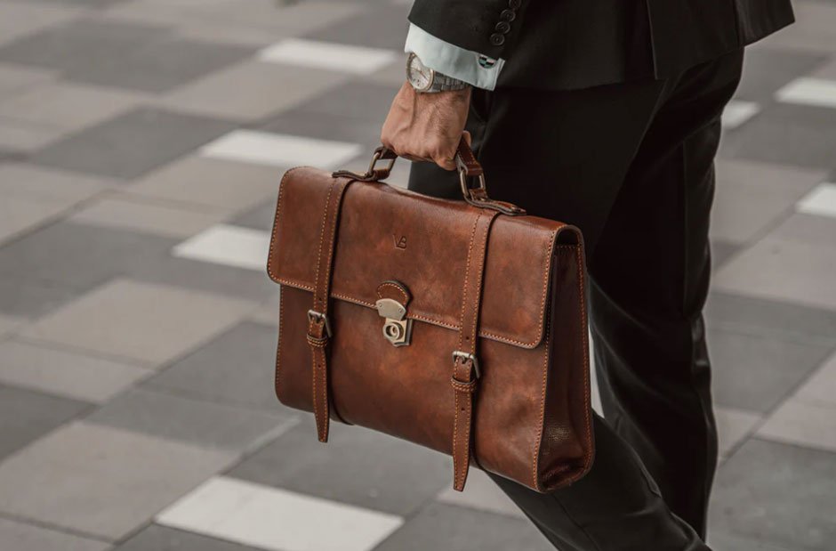 Why Functional Bags for Men Are the Ultimate Wardrobe Investment