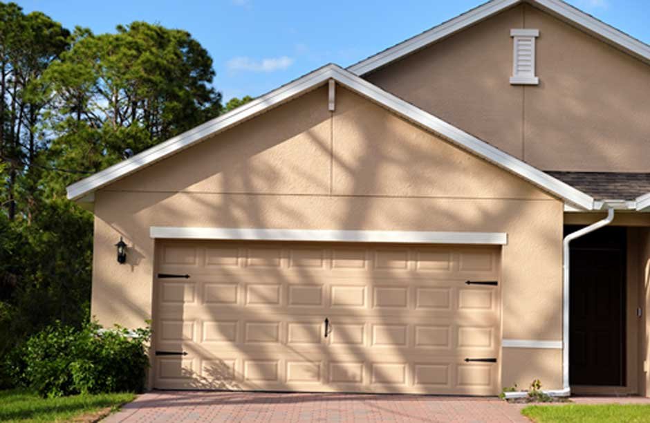 Using Garage Door Software to Get More Clients For Your Business