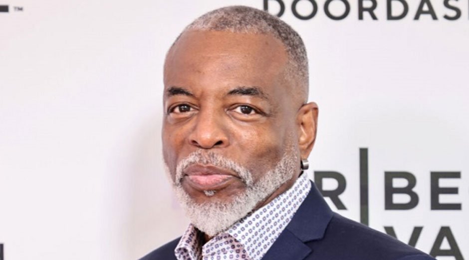 LeVar Burton’s Net Worth and Details of His Career and Family Life