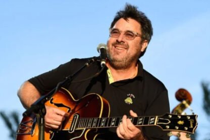 Vince Gill's Net Worth and Career Details