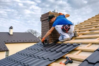 Choosing the Right Roofing Contractor for Your Home