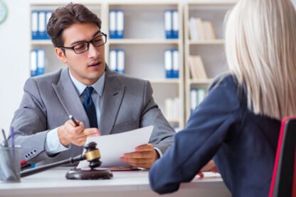 What to Expect When Working with a Criminal Lawyer and How They Defend Your Case